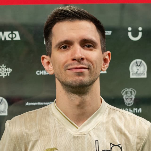 Александр Старков